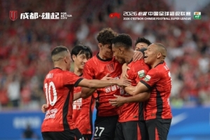 《2026赛季中超联赛第15轮今晚19:35开战,成都蓉城主场以1-0击败山东泰山》