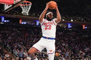 纽约时代落幕！米切罗8年尼克斯生涯场均7.5分8篮板1.7盖帽