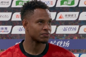 茹萨重返赛场，伤愈后贡献关键进球助力球队获胜，我对团队与球迷深表感激。
