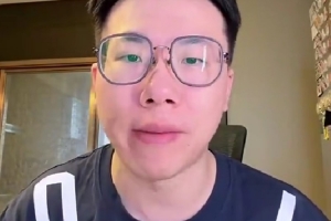 解说：面包G3全力指导，尼克斯需明确比赛策略