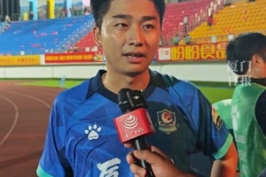 《对球迷及啦啦队的感激之情，球队将在人工场加强训练与适应》