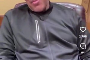 球爹：骑士输在缺少我儿子朗佐·鲍尔来推转换进攻，骑士很缺这个！