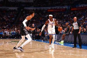 《NBA赛事前瞻：马刺客场战雷霆，力争抢七胜局，主场再战全力出击》