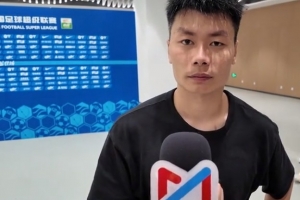 罗竞：教练教导我们在落后时不要急躁，要发挥自己的特色