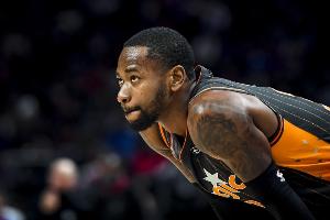 前NBA球星特伦斯·罗斯揭秘刺雷天王山之战:裁判涉嫌作弊,情形一目了然